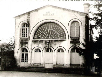 CP-Mairie-et-salle-des-fêtes