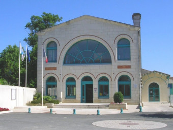 1-Mairie-Cravans