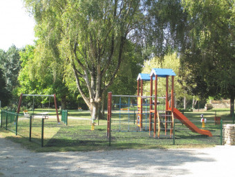 29-Aire-de-jeux-Jardin-public