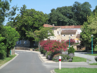 6-Entrée-de-bourg-Route-de-Gémozac